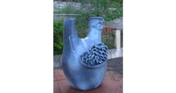 Immagine di un vaso uccello stilizzato