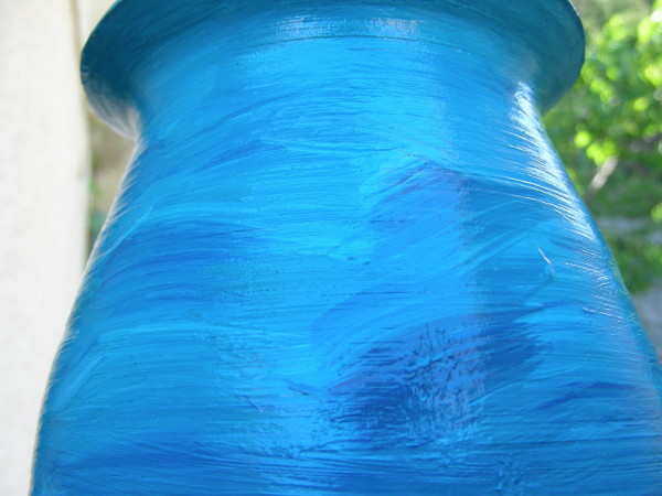 Immagine di un vaso azzurro particolare